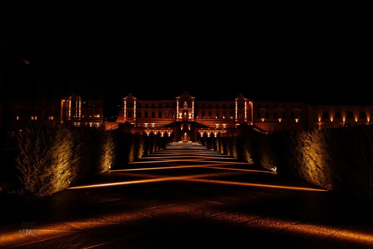 Castel Mimi Wine Resort Bulboaca Exteriör bild